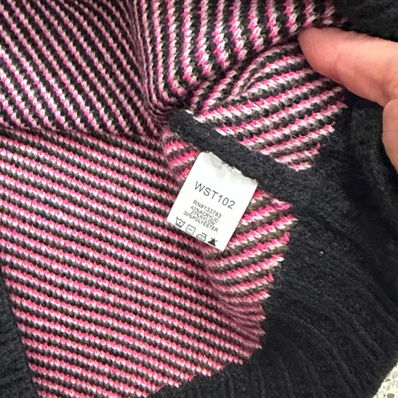 POL Anthropologie black pink floral sweater pearl small s - Picture 5 of 6